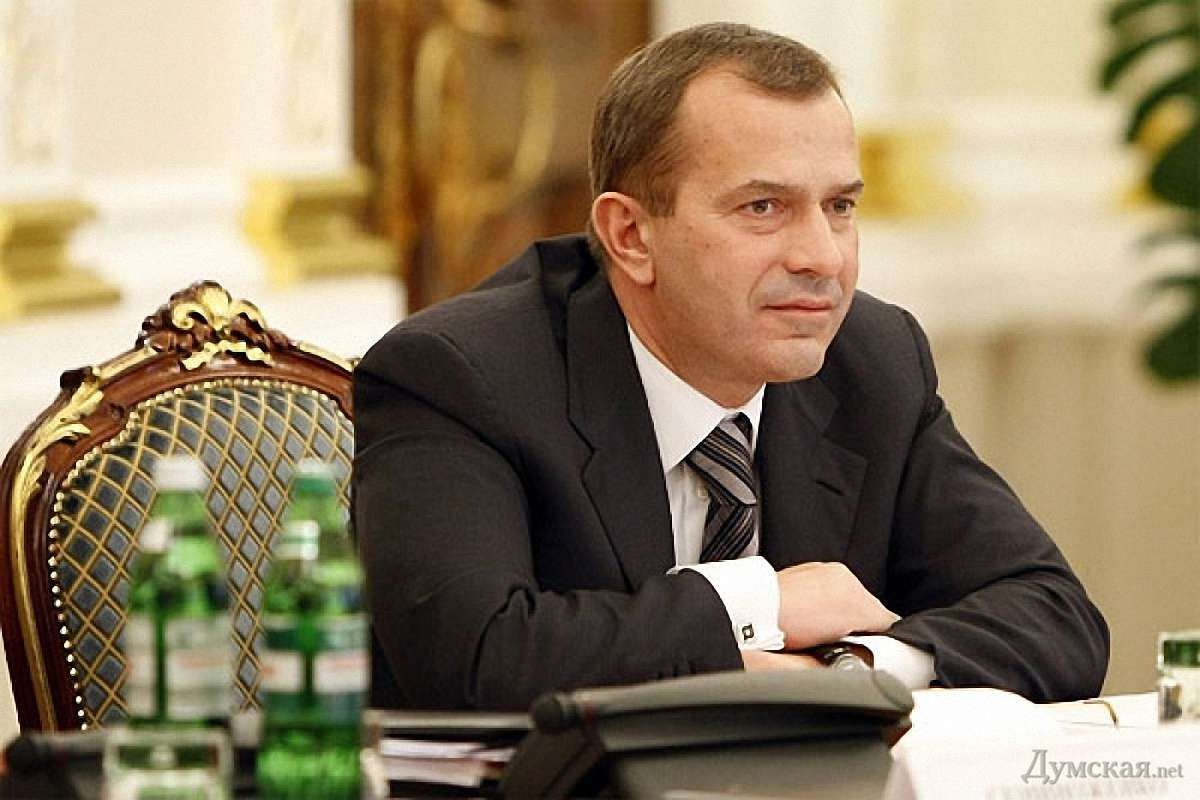 Суд не дозволив ГПУ вести заочне розслідування проти екс-секретаря РНБО Андрія Клюєва