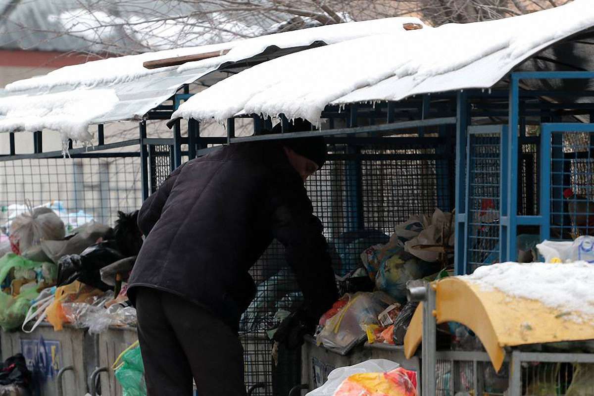 У Львові залишилося очистити 23 майданчики зі сміттям