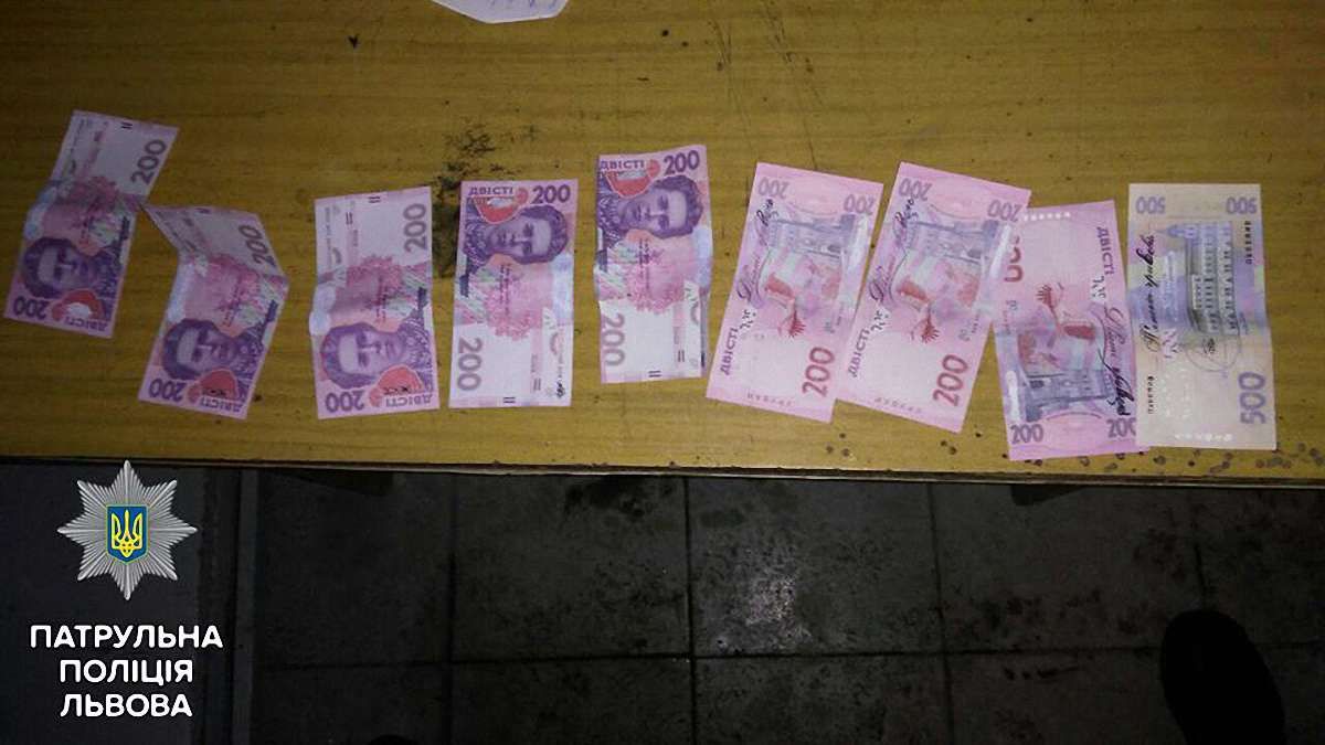 За підозрою у підробці грошей затримали двох львів'ян