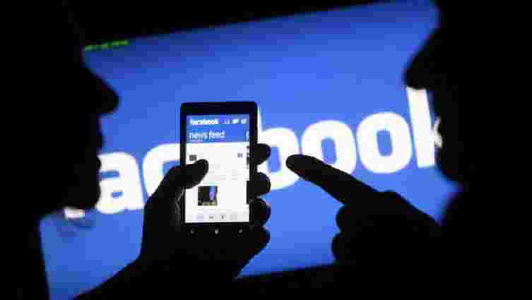 Мінінформполітики закликало запровадити антифейкові механізми в українському сегменті Facebook