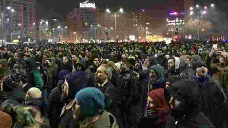 У Румунії попри протести ухвалили постанову про амністію корупціонерів