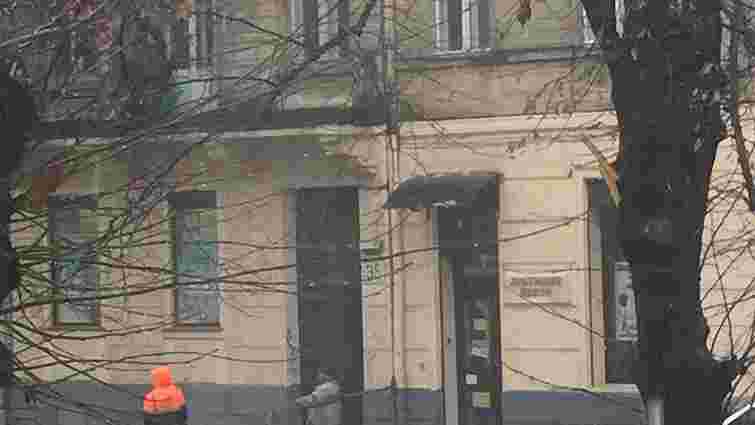 У будинку-пам'ятці архітектури у Львові обвалився балкон