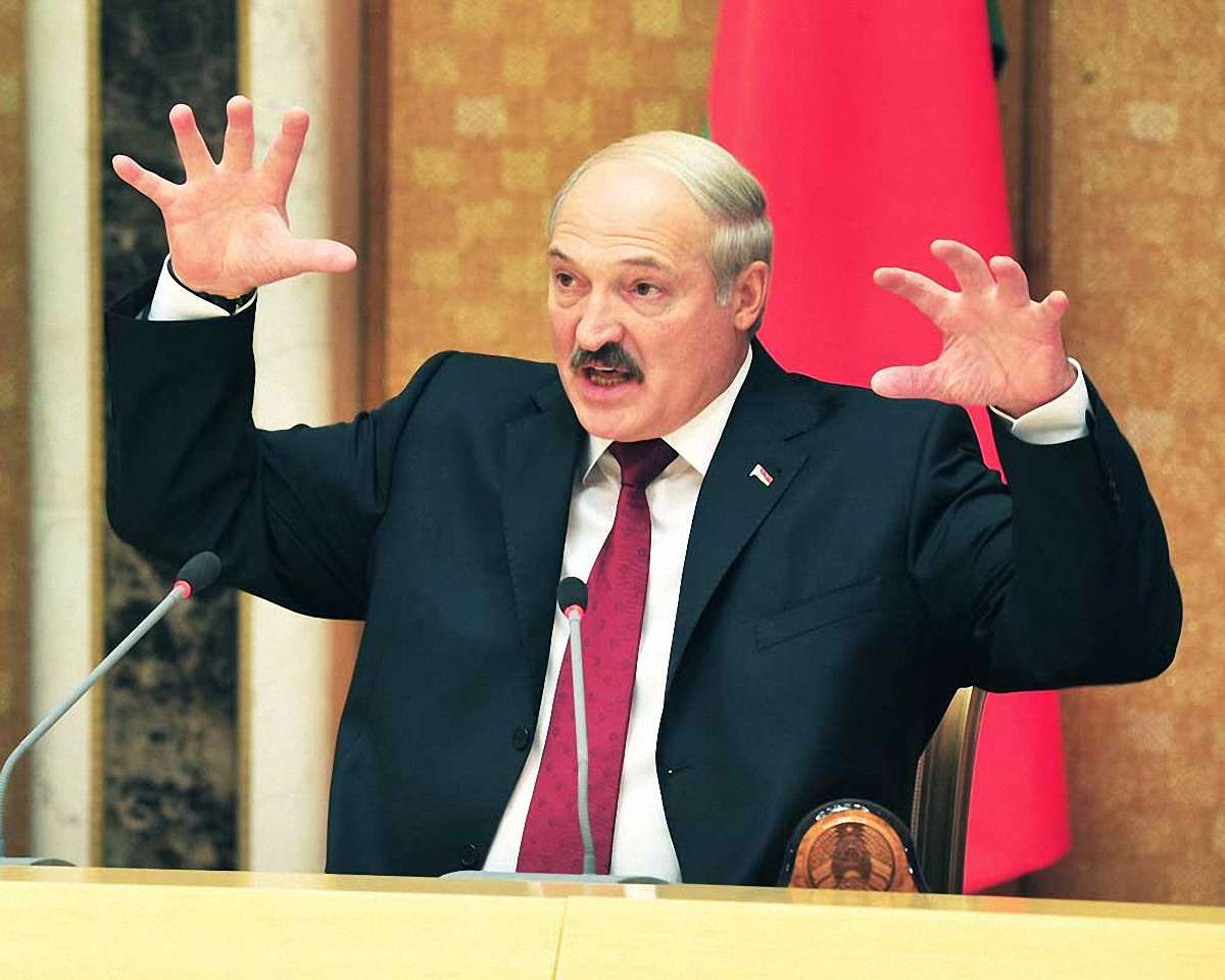 Олександр Лукашенко звинуватив Росію в порушенні договору про кордон

