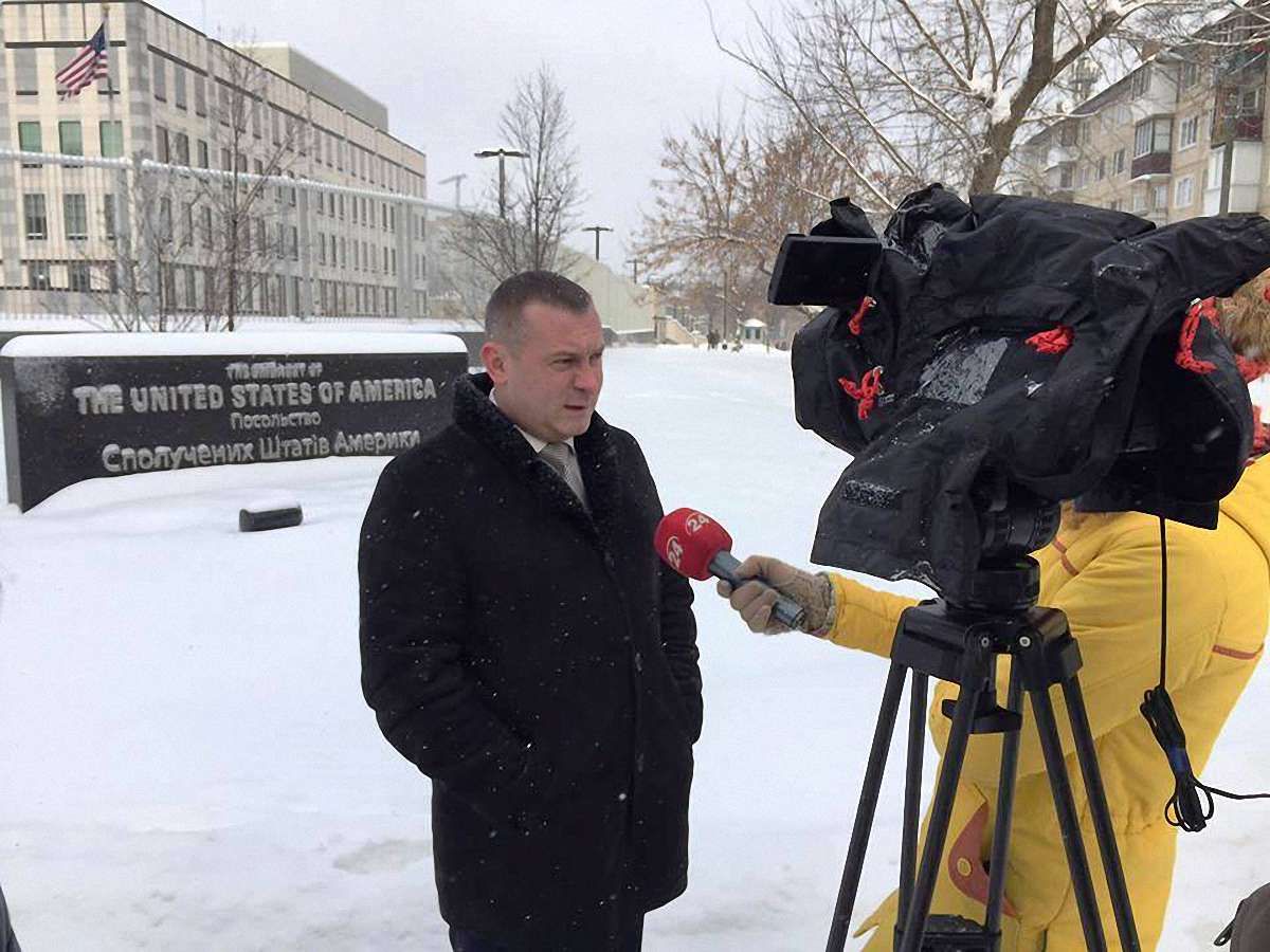 Депутати обговорили з представником ФБР причетність мережі АТБ до фінансування тероризму
