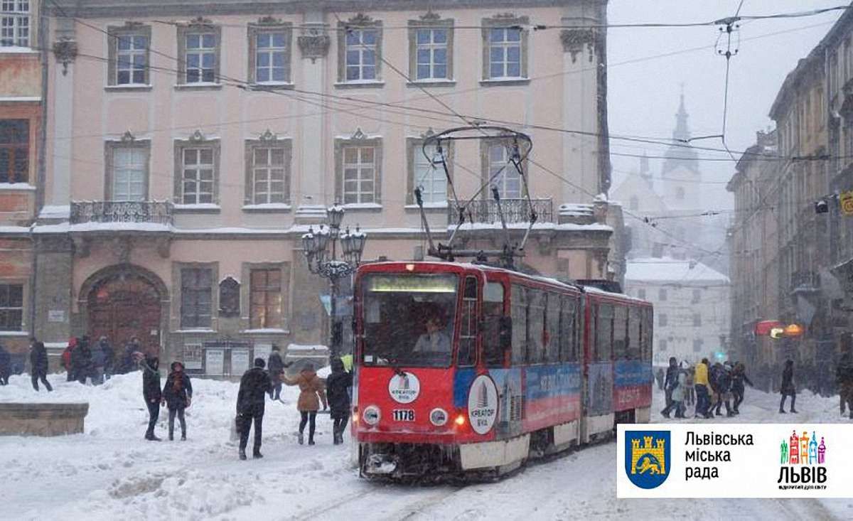 У Львові на маршрути виїхало 112 одиниць електротранспорту