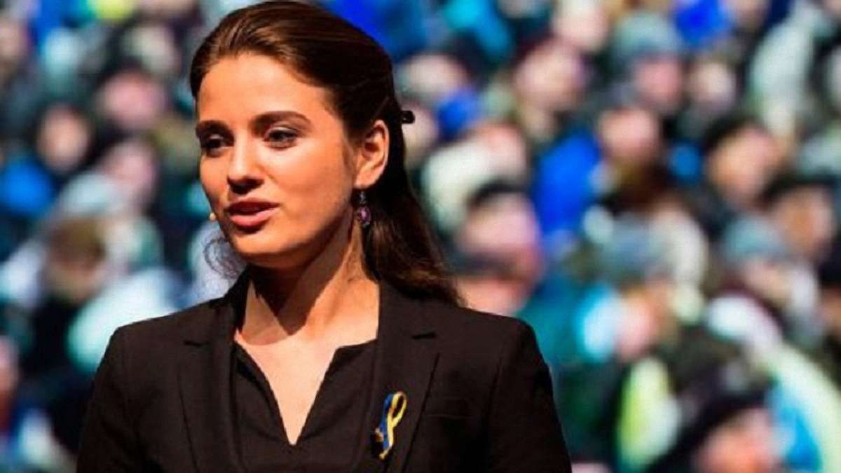 Екс-голову Одеської митниці допитали в НАЗК через премію на 8 Березня
