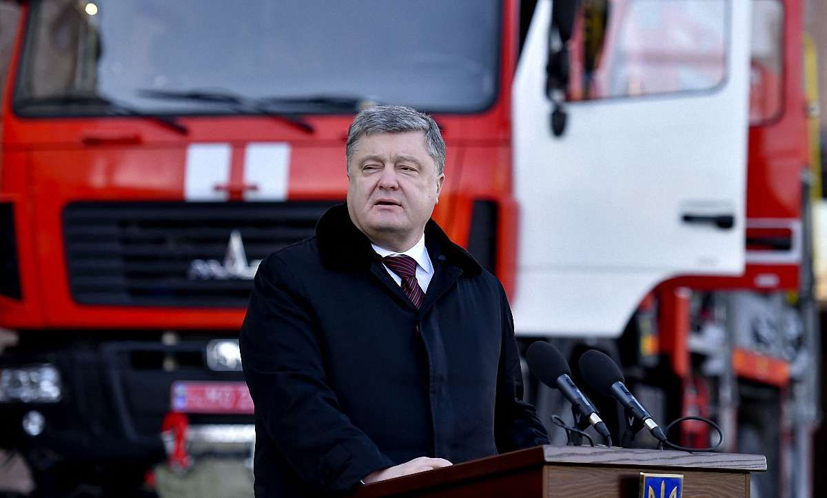 Президент розказав про військову користь Мінських домовленостей