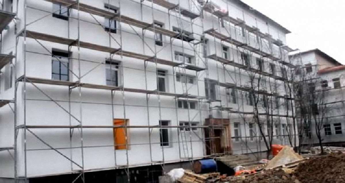 На реконструкцію Львівського перинатального центру бракує ₴35 млн