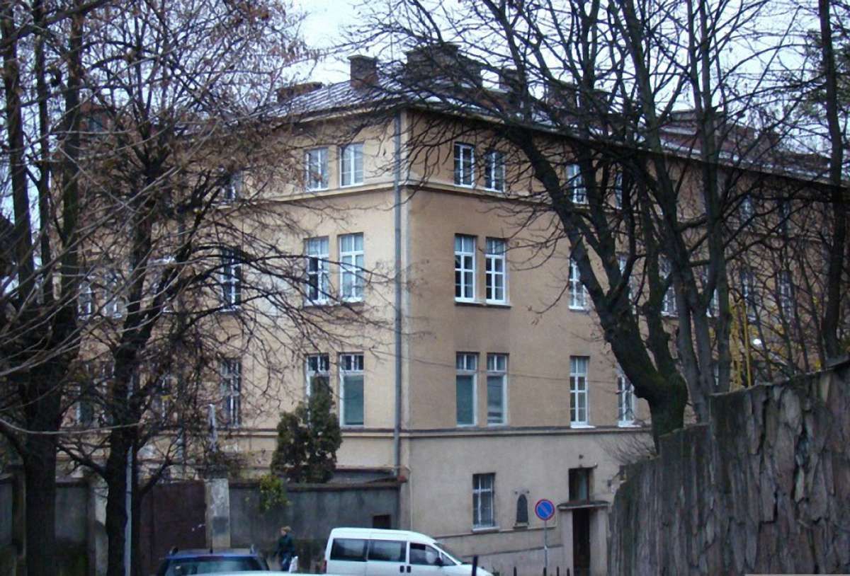 У Львові збирають кошти на відновлення хірургічного відділення шпиталю Шептицького