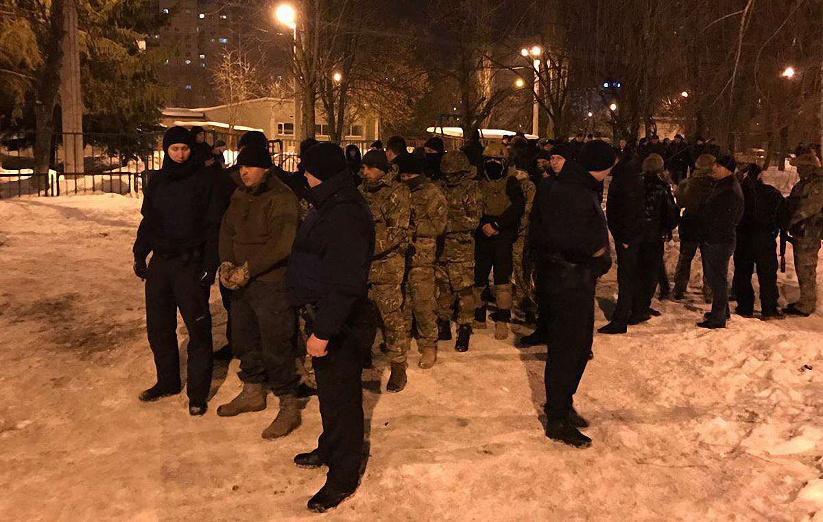 У Харкові сталася стрілянина між ветеранами АТО і активістами «Азову»