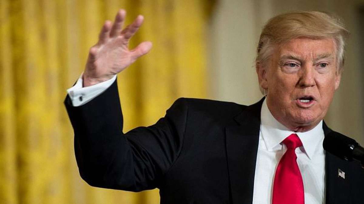 Дональд Трамп назвав популярні у США ЗМІ ворогами американського народу