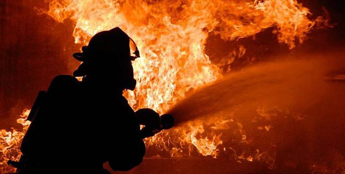 У прокуратурі розповіли подробиці загибелі двох військовослужбовців під час пожежі у Глухові