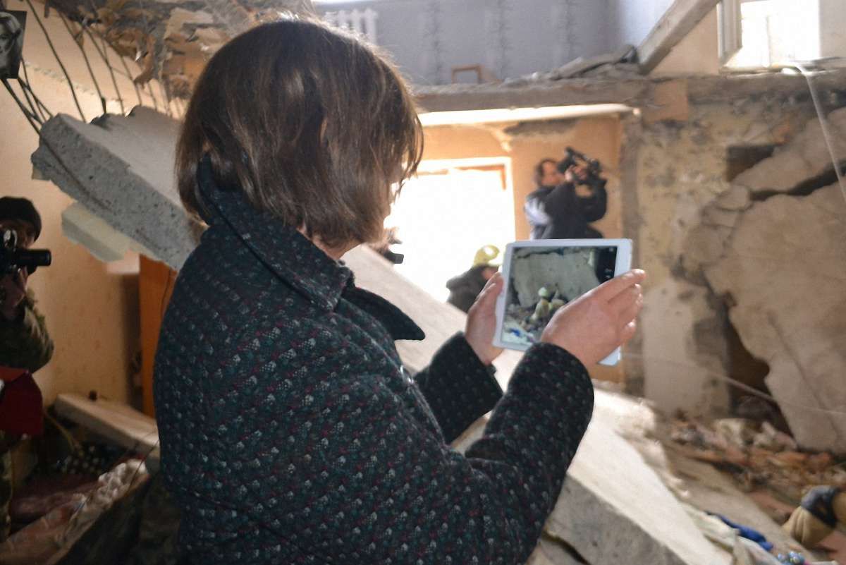 Євродепутат з Німеччини передасть у Гаагу докази російської агресії на Донбасі