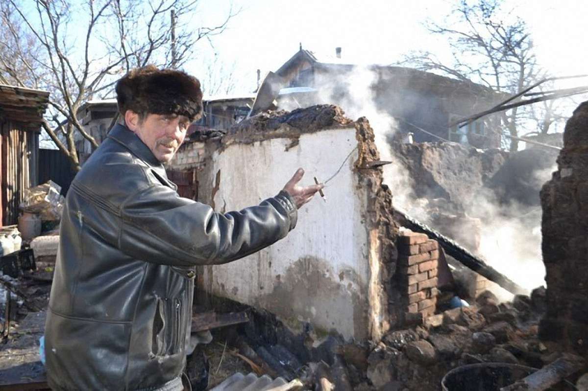 На Донбасі терористи продовжують обстріли, один військовий дістав поранення, – штаб АТО