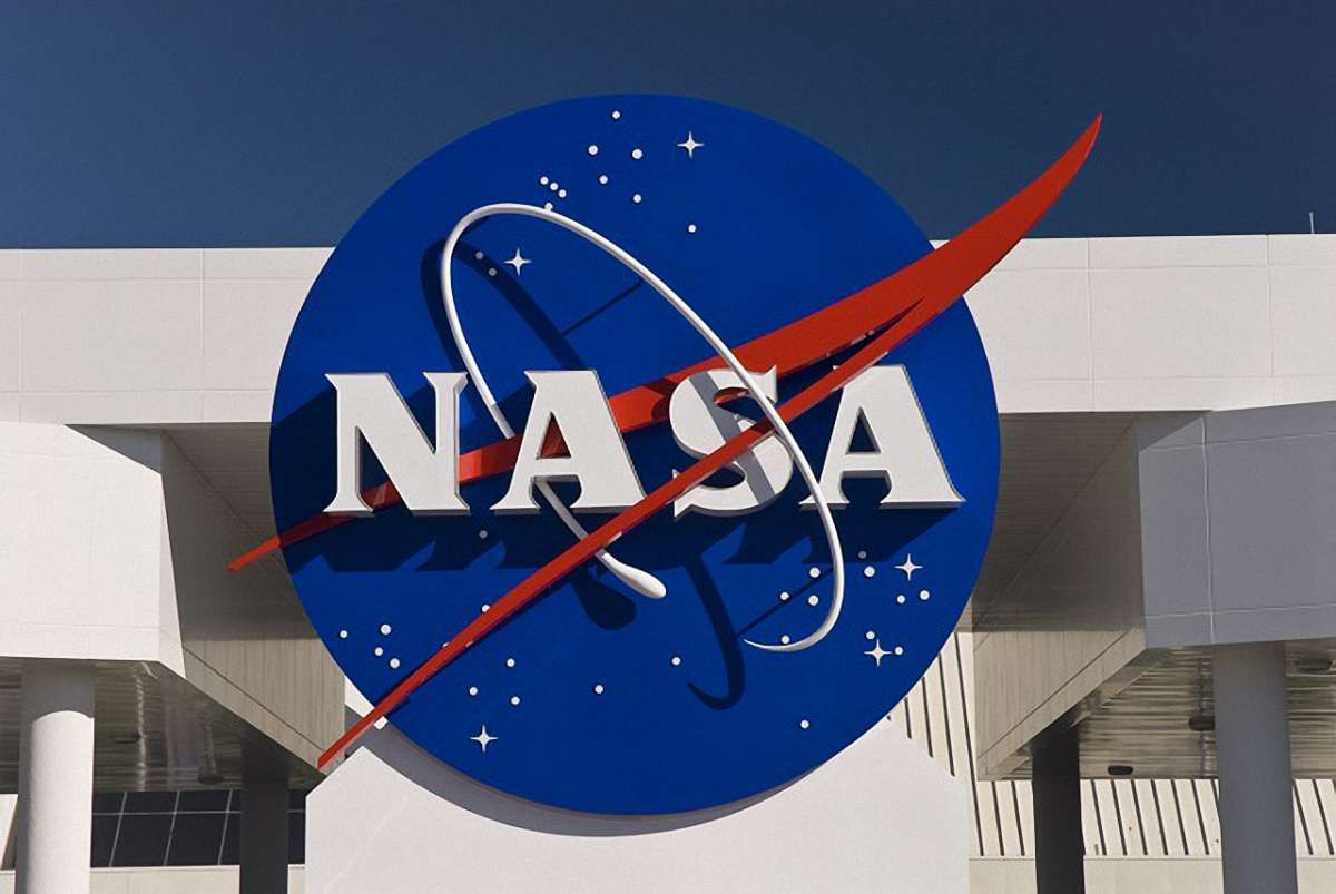 Астрономи NASA виявили три планети, які можуть бути придатними для життя