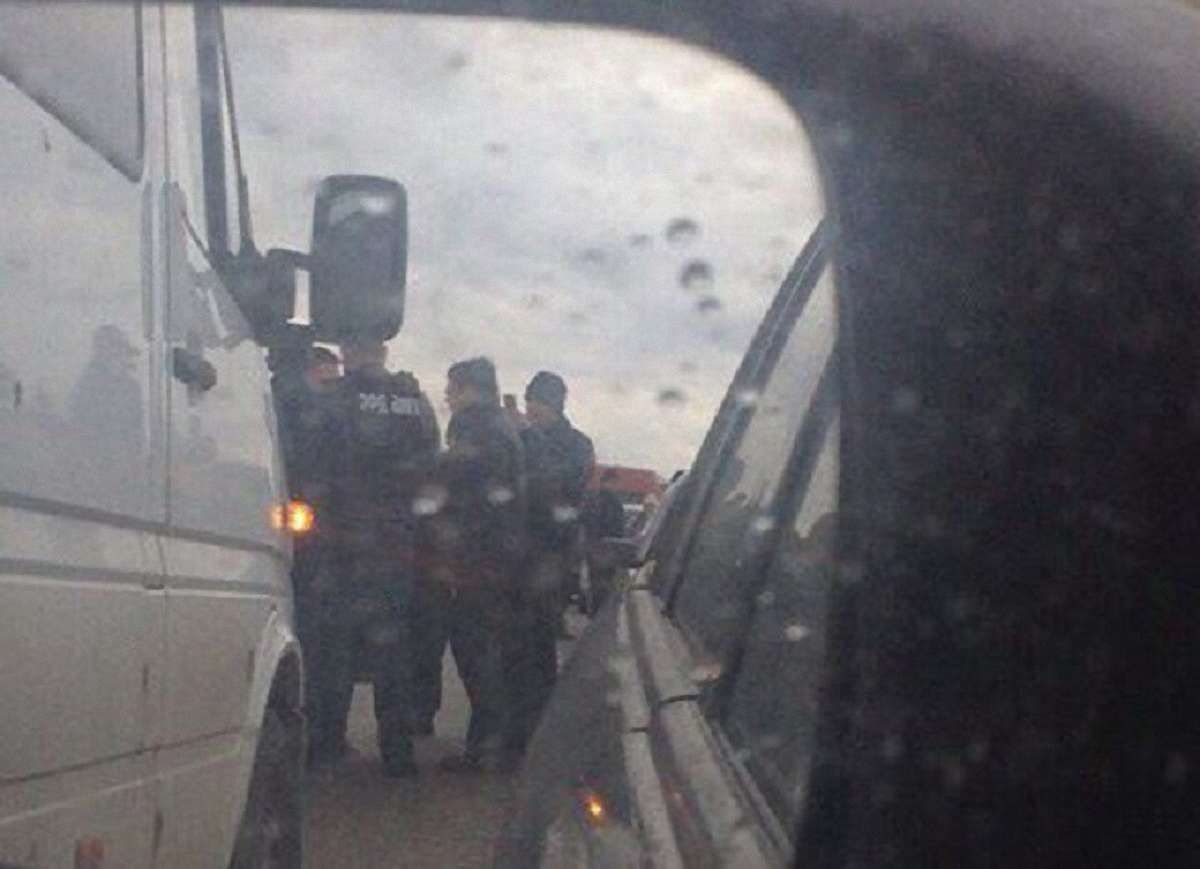 В Угринові на Львівщині на хабарі затримали працівника митниці