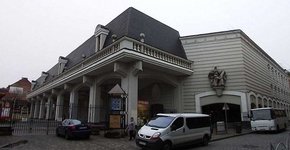 Суд залишив Палац мистецтв у власності Львівської облради