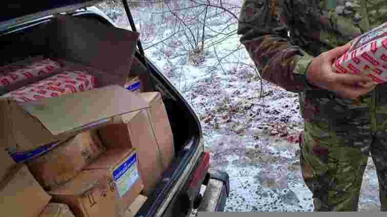 Прикордонники затримали автомобіль, який віз на територію ОРДЛО понад 700 кг сиру