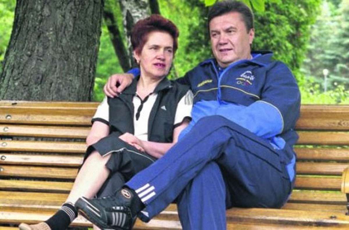 Віктор Янукович розлучився з дружиною