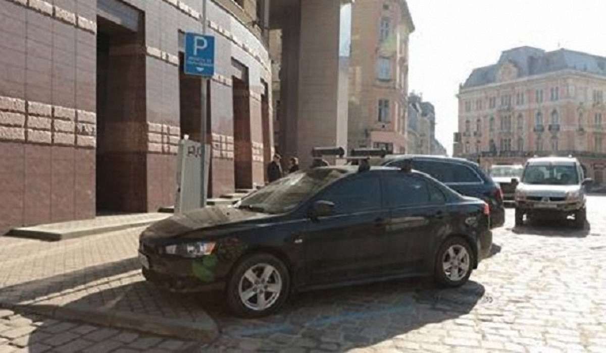 У Львові запровадять онлайн-оплату за паркування