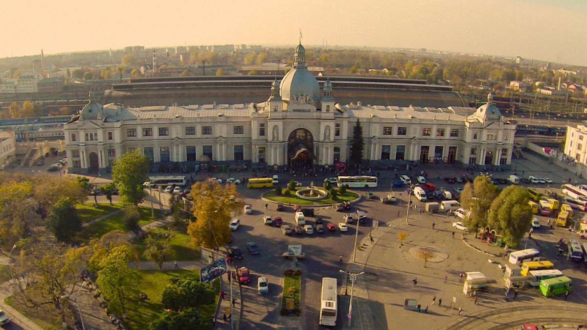До кінця року у Львові розпочнуть реконструкцію площі Двірцевої
