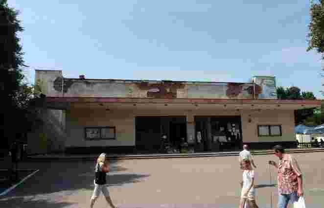У недобросовісного орендаря в Сокалі забрали кінотеатр