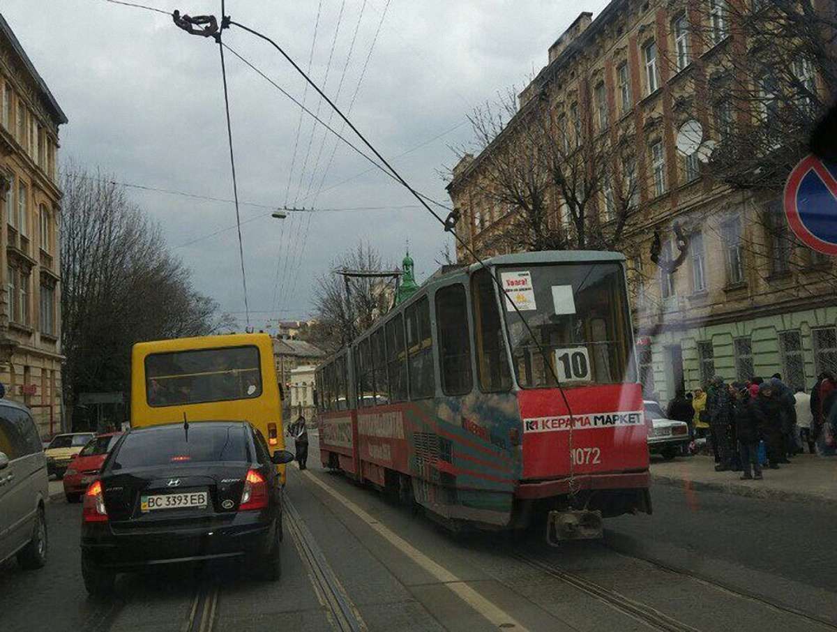 Львівські трамваї № 2, 7, 10 тимчасово курсують зі змінами