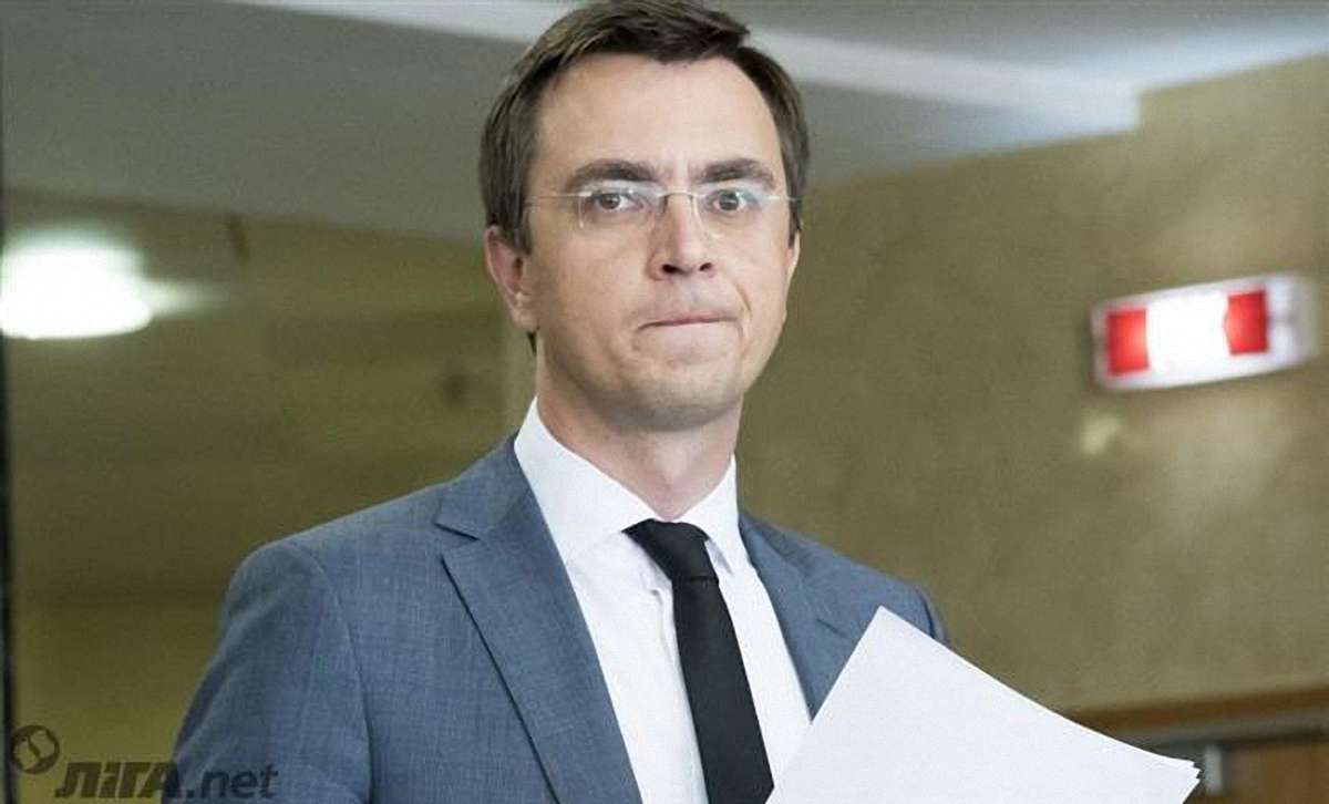 Кабмін не дозволив міністрові інфраструктури поїхати у США на перемовини з Tesla