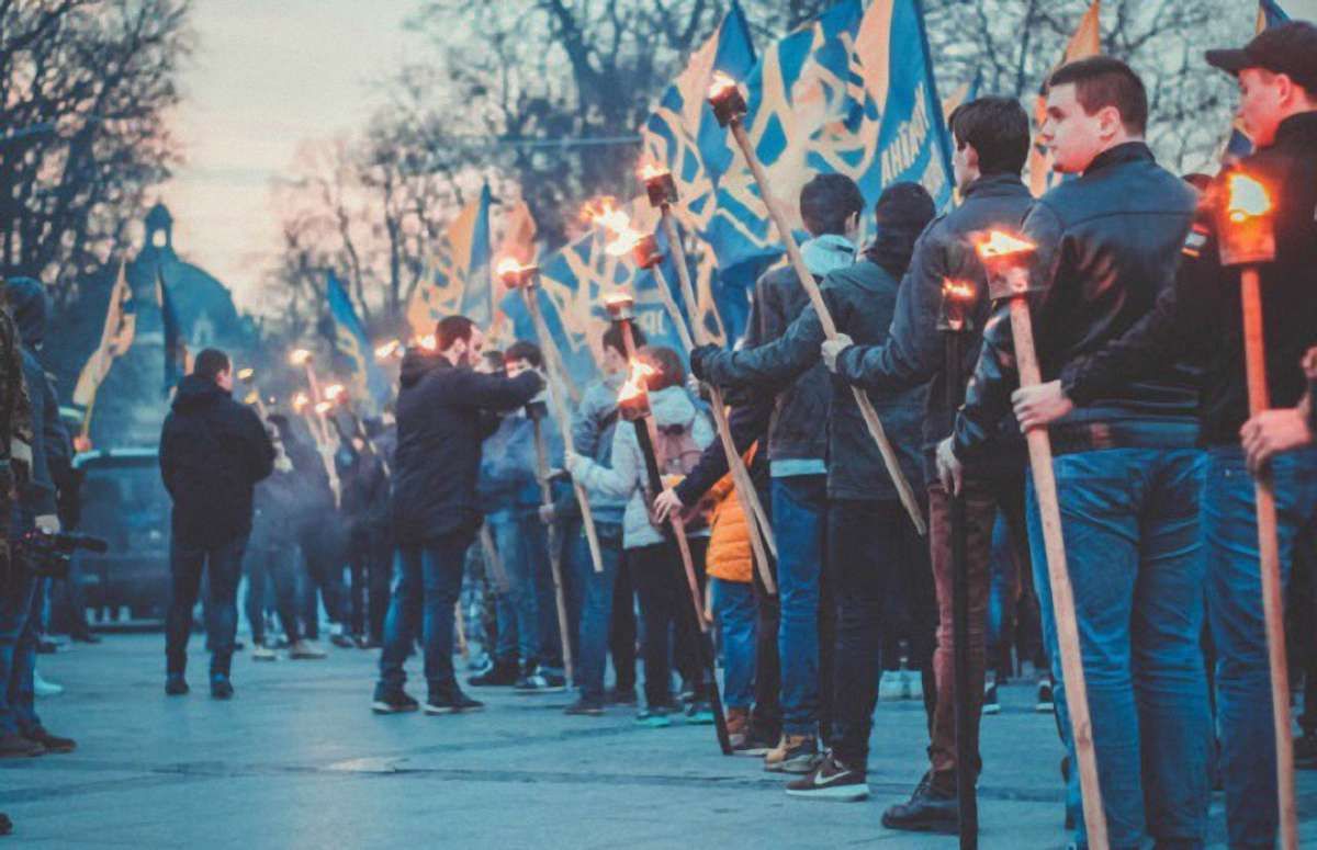 У Львові відбулась смолоскипна хода пам'яті Романа Шухевича