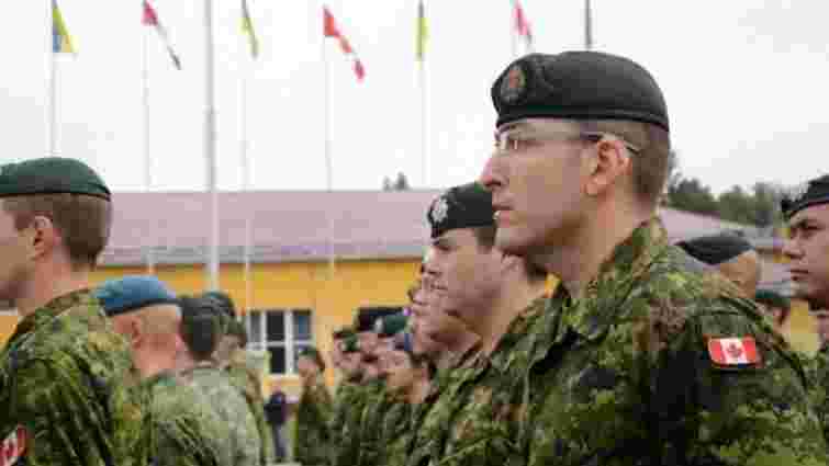 До України прибудуть 200 канадських військових інструкторів