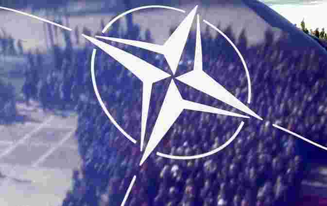 Вступ України до НАТО підтримують 72% українців, - соцопитування