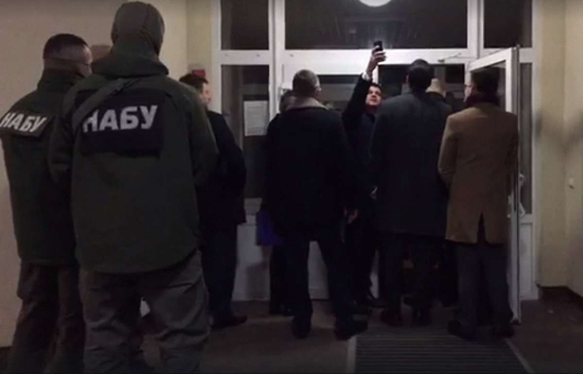 НАБУ відкрило справу за блокування нардепами доставки голови ДФС до інституту кардіології