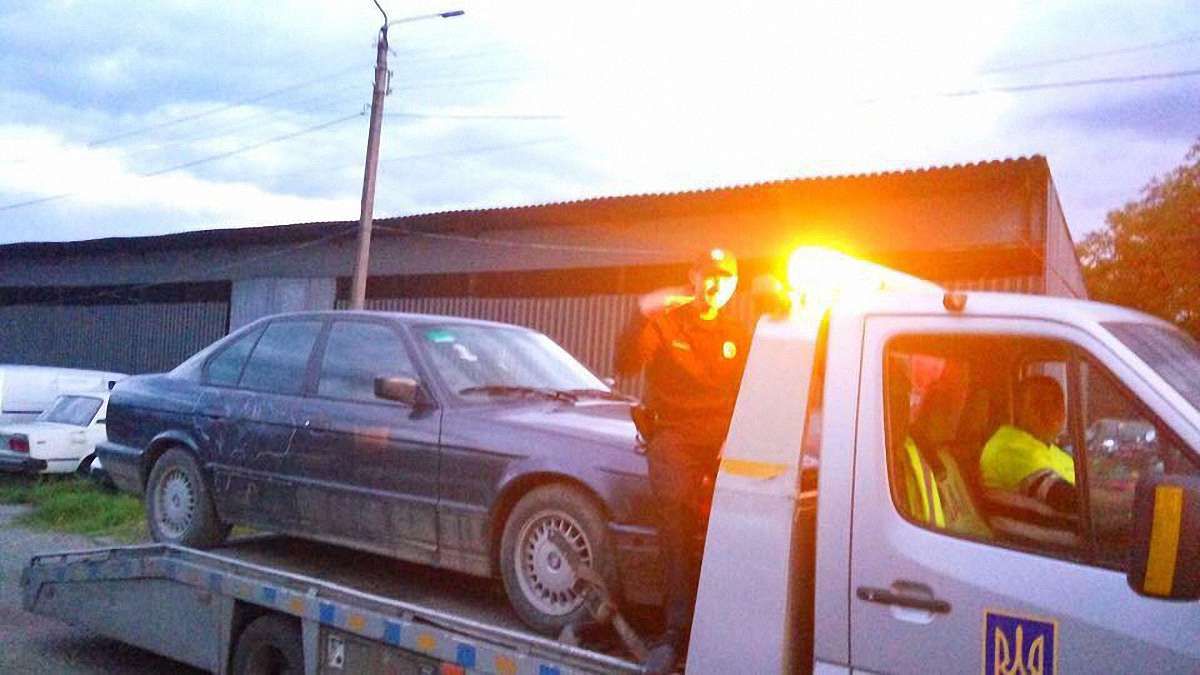 У Чернівцях патрульного затримали за водіння в нетверезому вигляді
