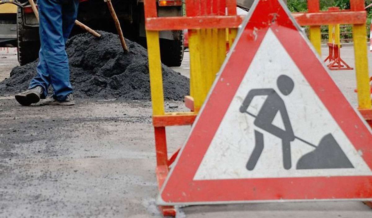 До середини квітня у Львові завершать ремонт аварійних доріг