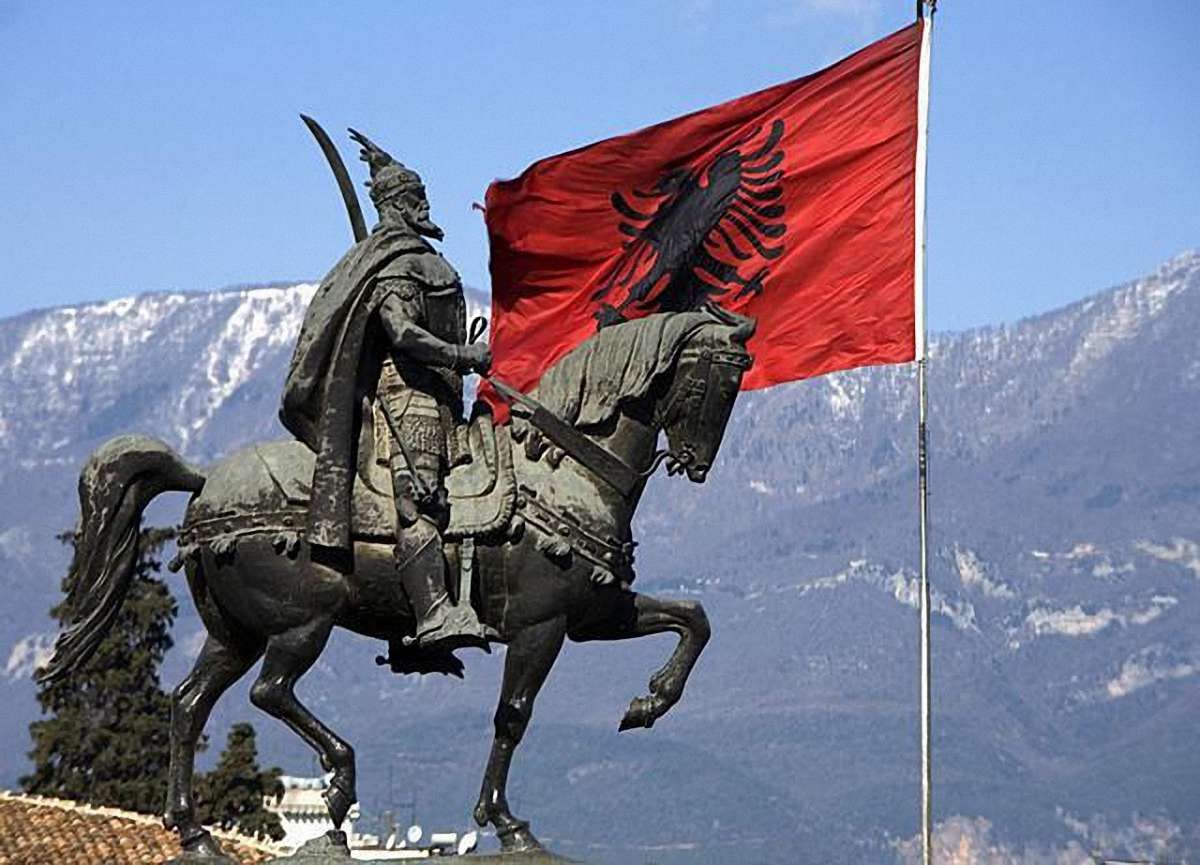 З квітня українці зможуть їздити до Албанії без віз