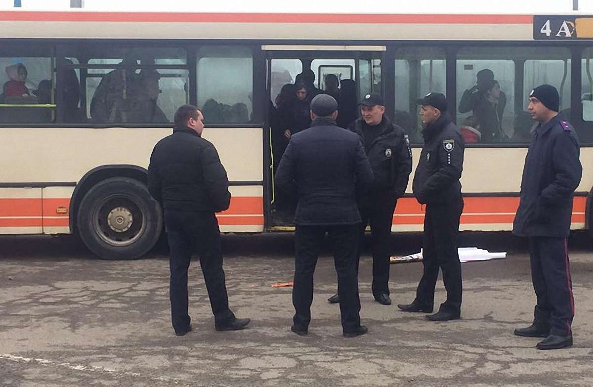 Поліція та СБУ заперечили інформацію про акцію протесту у Мостиськах