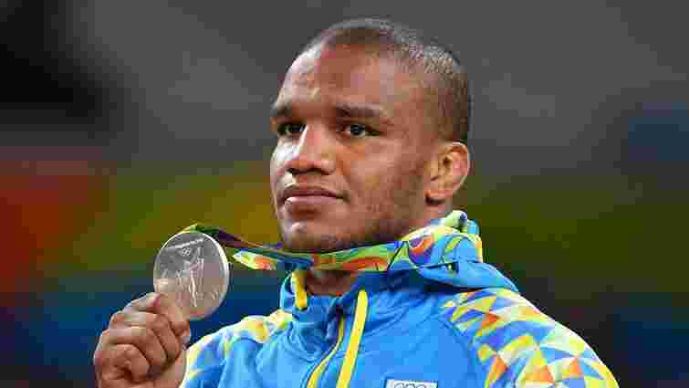 Український призер Олімпійських ігор відшукав в Африці сестру