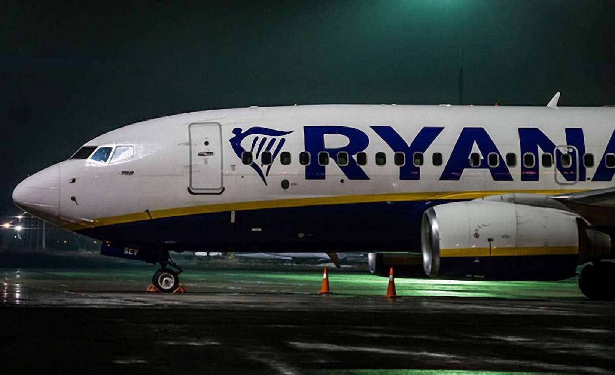 Ryanair оголосив нові маршрути зі Львова і Києва
