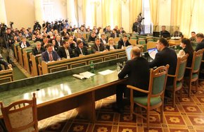 Львівська облрада вимагає розірвати економічні стосунки України з Росією