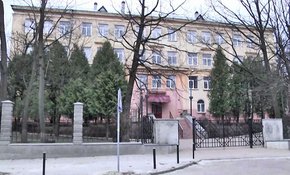 У Львові до кінця навчального року закрили школу, в якій обвалилася сходова балка