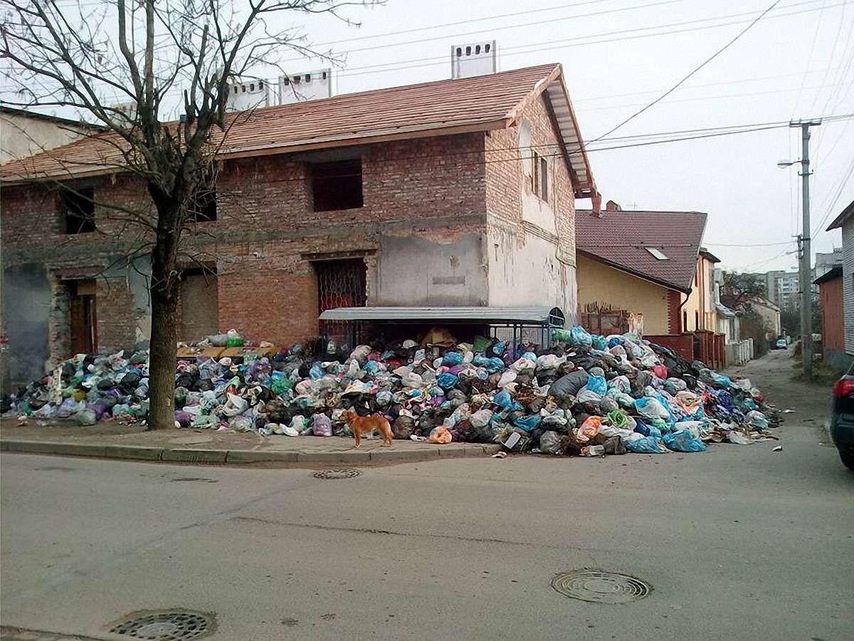 Мер Львова заявив про потребу введення в місті надзвичайного стану