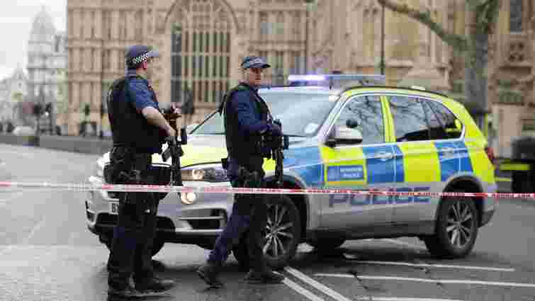 Внаслідок теракту біля британського парламенту загинули троє людей