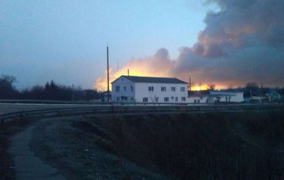 Пожежа на складах боєприпасів у Балаклії. Онлайн