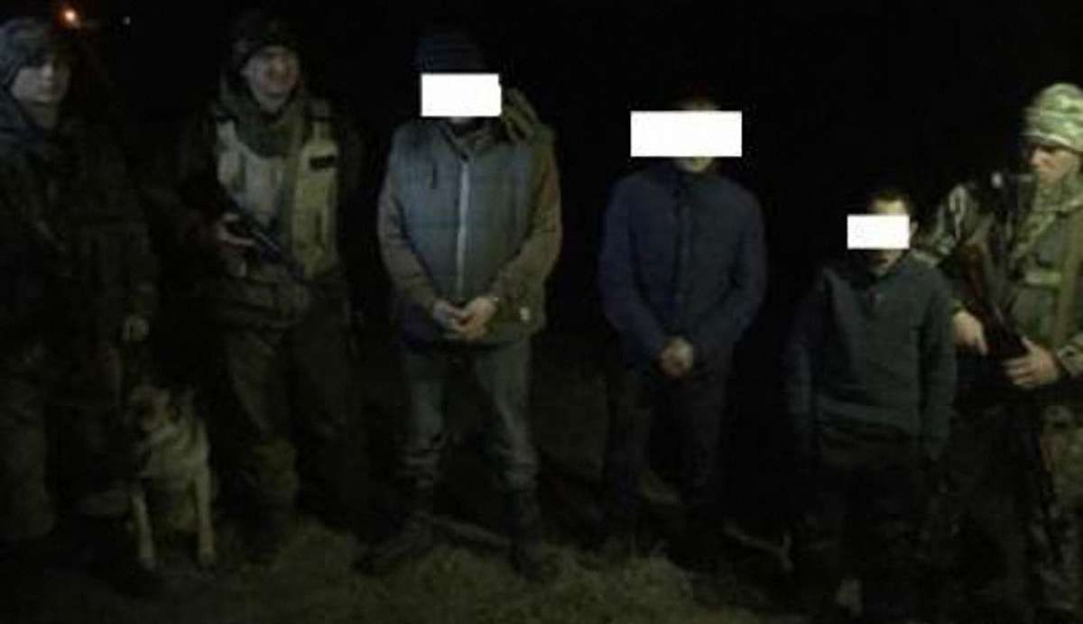 На Харківщині ліквідували канал переміщення нелегалів через російський кордон