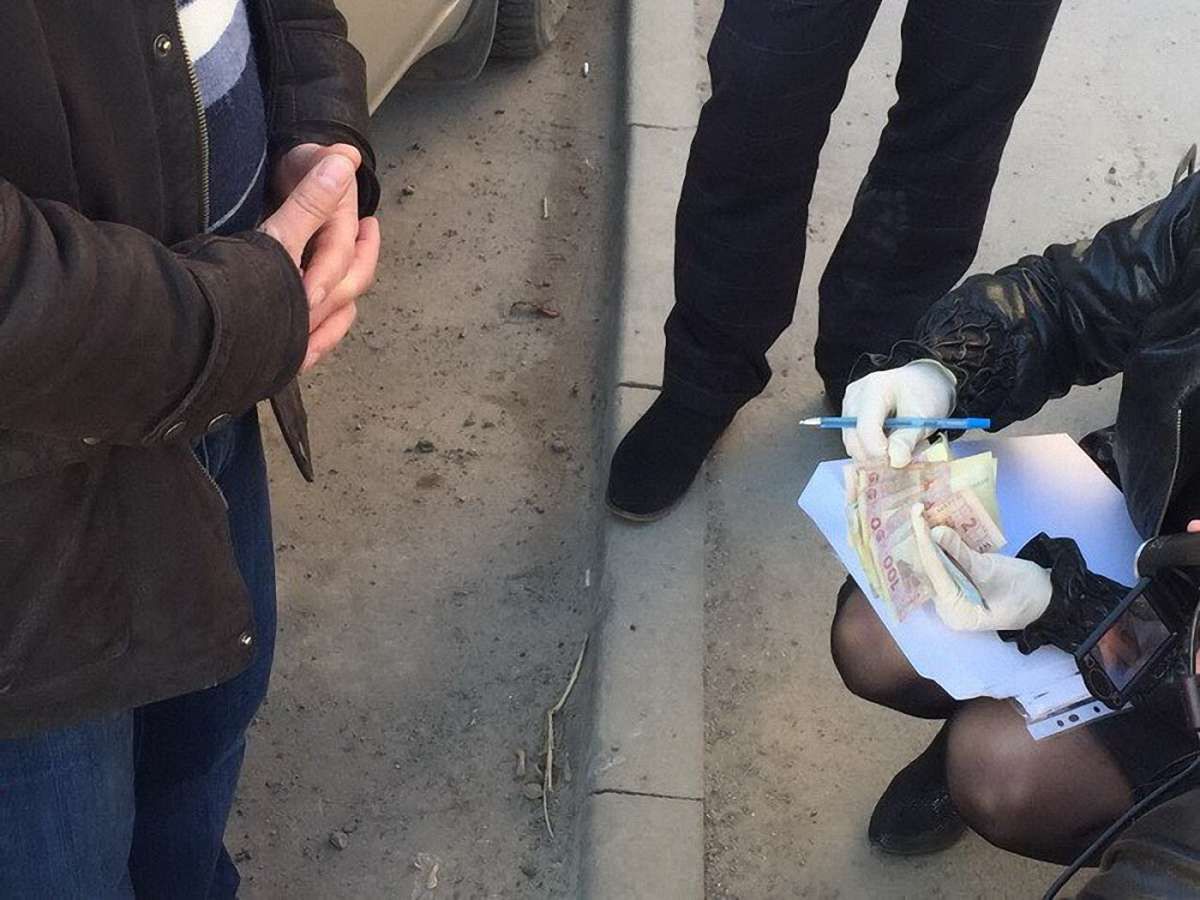 У Хмельницькому «активісти» шантажували кандидата на посаду в облраду акціями протесту
