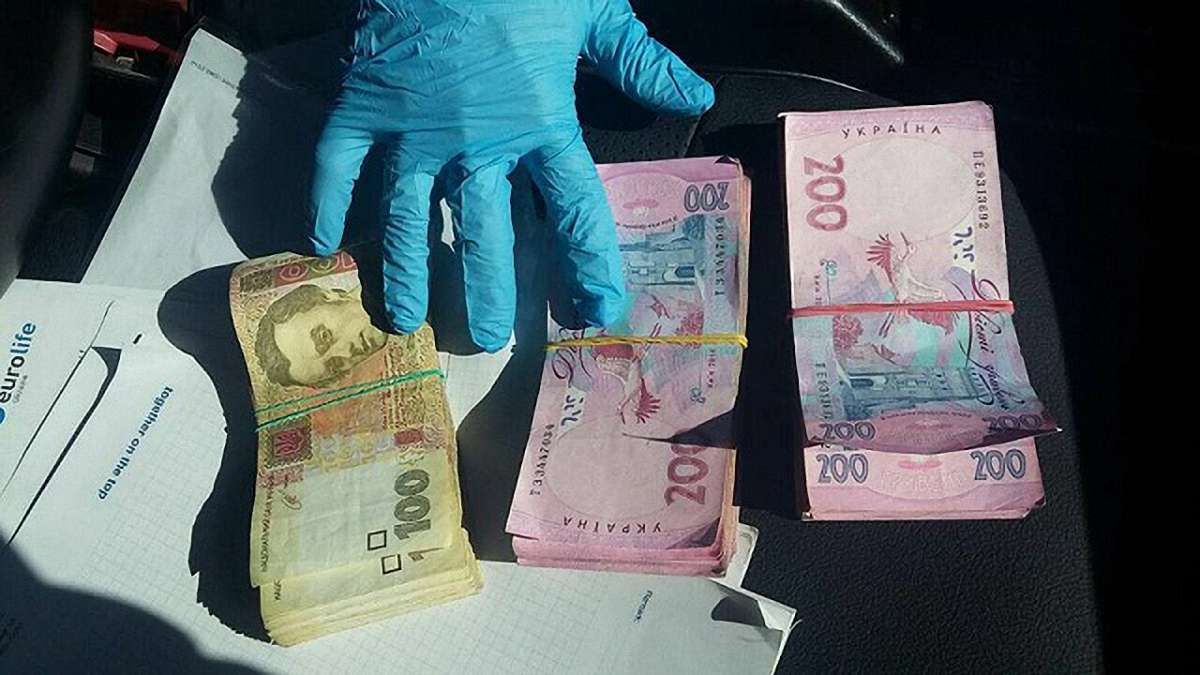 Чиновника Одеської ОДА затримали на хабарі в ₴75 тис., – Луценко