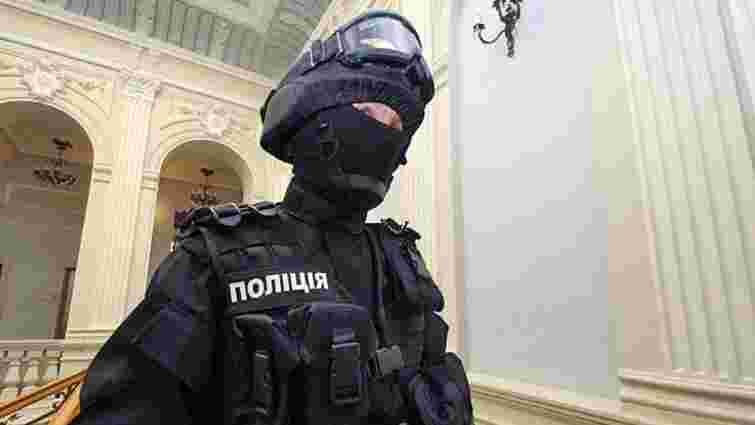 МВС посилило охорону дипломатичних представництв в Україні
