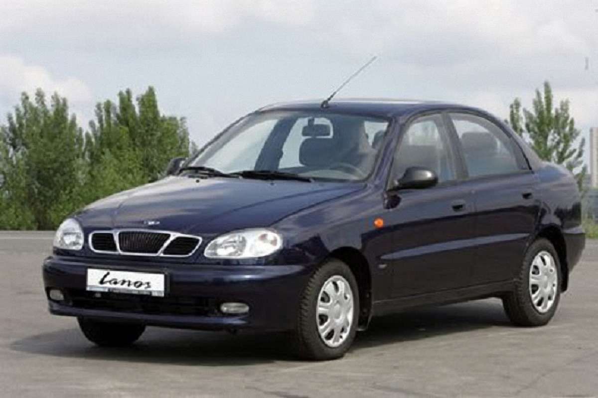 За останні 16 років українці найчастіше купували Daewoo Lanos