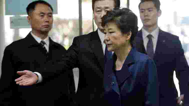 У Південній Кореї заарештували екс-президента Пак Кин Хє