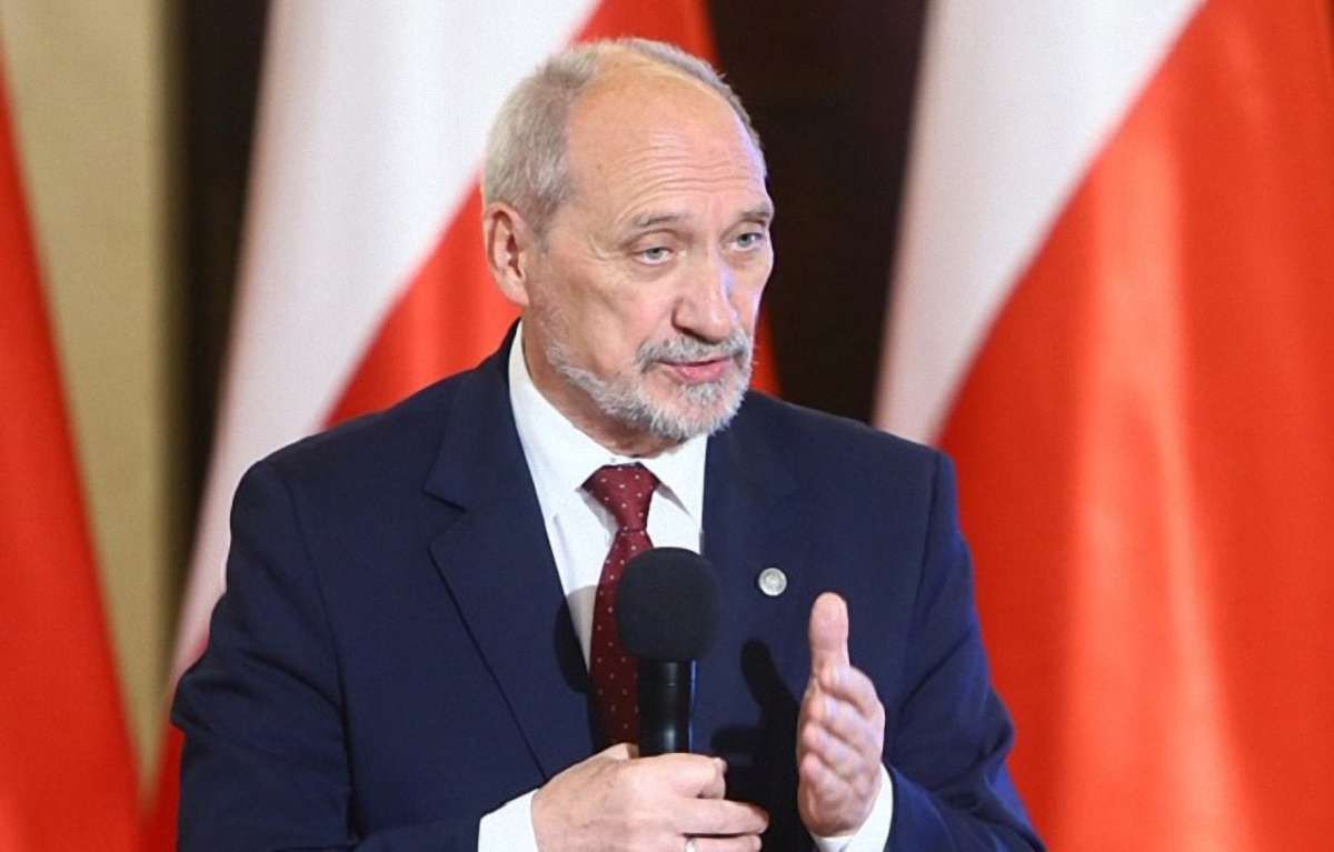 Обстріл консульства в Луцьку – це навмисна провокація, – міністр оборони Польщі